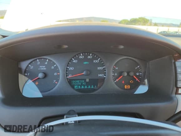 ✅ 2006 Chevrolet Impala LS • VIN: 2G1WB55K069276097 • Lot: 93554595. Wystawiony na Copart z przebiegiem 191 890 mil. Bezpłatny archiwum sprzedaży aukcyjnych z USA i szczegółowy raport historii pojazdu na DreamBid. Zdjęcie 9.