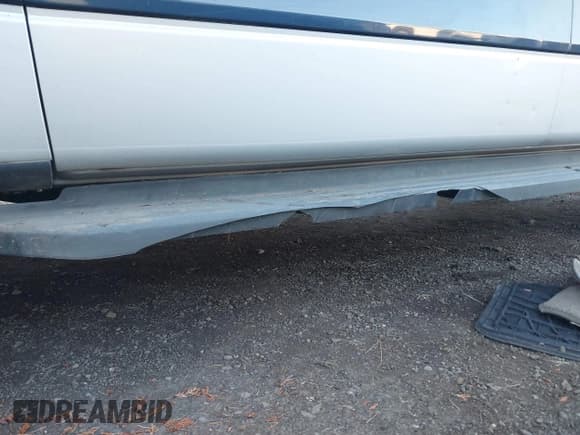 ✅ 2004 Ford F-150 XLT • VIN: 1FTPX14594NA55643 • Лот: 43717079. Опубликован ранее на IAAI с пробегом 226 305 миль. Бесплатный доступ к архиву аукционных продаж из США и подробный отчёт об истории автомобиля на DreamBid. Изображение 14.