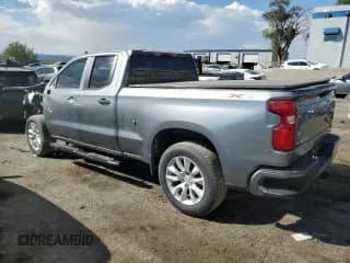 ✅ 2021 Chevrolet Silverado 1500 Custom • VIN: 1GCRYBEK2MZ366355 • Lot: 69865394. Wystawiony na Copart z przebiegiem 59 801 mil. Bezpłatny archiwum sprzedaży aukcyjnych z USA i szczegółowy raport historii pojazdu na DreamBid. Zdjęcie 2.