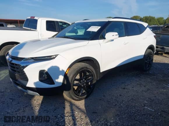 2021 Chevrolet Blazer LT z VIN 3GNKBCR49MS512095, wystawiony jako IAAI lot #43142608 z przebiegiem 72 729 mil mil oraz . Historia ofert i sprzedaży dostępna na DreamBid. Obrazek 2.