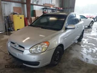 ✅ 2010 Hyundai Accent GS • VIN: KMHCM3AC9AU150464 • Lot: 43553120. Wystawiony na IAAI z przebiegiem 160 100 mil. Bezpłatny archiwum sprzedaży aukcyjnych z USA i szczegółowy raport historii pojazdu na DreamBid. Zdjęcie 2.