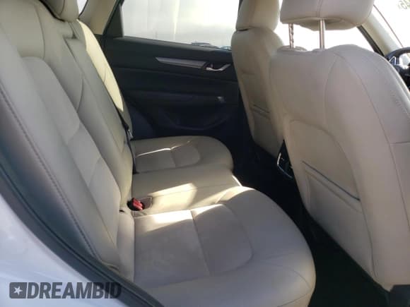 ✅ 2018 Mazda CX-5 Touring • VIN: JM3KFACM5J0332178 • Lot: 91100945. Wystawiony na Copart z przebiegiem Nie podano. Bezpłatny archiwum sprzedaży aukcyjnych z USA i szczegółowy raport historii pojazdu na DreamBid. Zdjęcie 11.