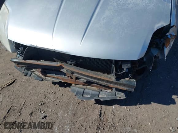 ✅ 2012 Nissan Sentra S • VIN: 3N1AB6AP6CL763938 • Lot: 41710861. Wystawiony na IAAI z przebiegiem 119 793 mil. Bezpłatny archiwum sprzedaży aukcyjnych z USA i szczegółowy raport historii pojazdu na DreamBid. Zdjęcie 6.