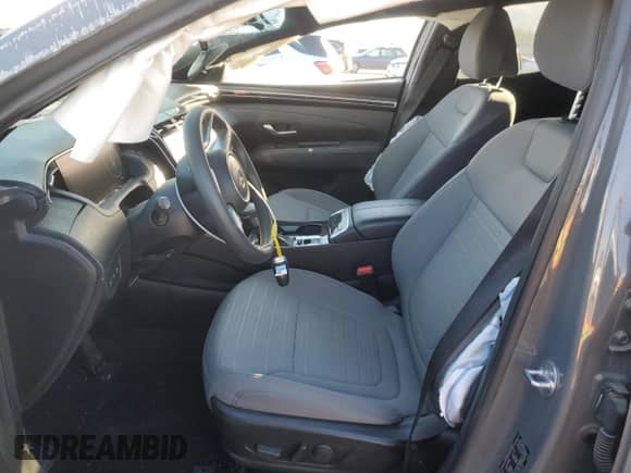 2023 Hyundai Santa Cruz SEL с VIN 5NTJCDAE6PH045679, выставлен на аукционе Copart как лот 82717464 с пробегом 48 986 миль миль и Списание • Salvage title. История ставок и продаж доступна на DreamBid. Изображение 7.