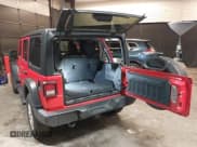 ✅ 2020 Jeep Wrangler Unlimited Sport S • VIN: 1C4HJXDNXLW139651 • Lot: 42394612. Wystawiony na IAAI z przebiegiem 95 514 mil. Bezpłatny archiwum sprzedaży aukcyjnych z USA i szczegółowy raport historii pojazdu na DreamBid. Zdjęcie 3.