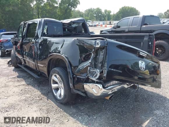 2019 Ram 1500 Limited z VIN 1C6SRFPT0KN896086, wystawiony jako IAAI lot #42366238 z przebiegiem Nie podano mil oraz . Historia ofert i sprzedaży dostępna na DreamBid. Obrazek 3.