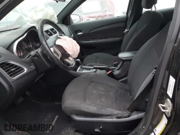 ✅ 2012 Dodge Avenger SXT • VIN: 1C3CDZCB0CN219670 • Лот: 41638125. Опубликован ранее на Copart с пробегом 260 551 миль. Бесплатный доступ к архиву аукционных продаж из США и подробный отчёт об истории автомобиля на DreamBid. Изображение 7.