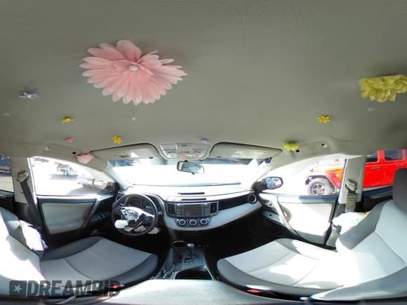 ✅ 2015 Toyota RAV4 LE • VIN: 2T3ZFREV8FW206007 • Lot: 43664335. Wystawiony na IAAI z przebiegiem 163 875 mil. Bezpłatny archiwum sprzedaży aukcyjnych z USA i szczegółowy raport historii pojazdu na DreamBid. Zdjęcie 18.