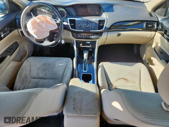 ✅ 2017 Honda Accord LX • VIN: 1HGCR2F32HA036277 • Lot: 85960265. Listed on Copart with 127,929 mi. Free auction sales archive from the USA and detailed vehicle history report at DreamBid. Image 8.