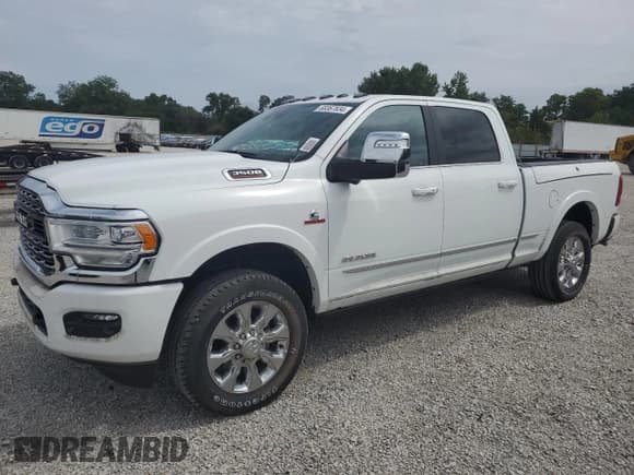 ✅ 2024 Ram 3500 • VIN: 3C63R3SL6RG298226 • Лот: 68367834. Опубликован ранее на Copart с пробегом 26 миль. Бесплатный доступ к архиву аукционных продаж из США и подробный отчёт об истории автомобиля на DreamBid. Изображение 1.