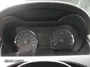 ✅ 2015 Jaguar XK XKR • VIN: SAJWA4EC3FMB55519 • Lot: 36145703. Wystawiony na Copart z przebiegiem Nie podano. Bezpłatny archiwum sprzedaży aukcyjnych z USA i szczegółowy raport historii pojazdu na DreamBid. Zdjęcie 9.