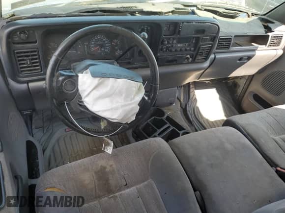 ✅ 1997 Dodge 1500 • VIN: 3B7HC13Y8VG833002 • Лот: 68732575. Размещён на Copart с пробегом 306 221 миль миль. Получите бесплатный доступ к архиву аукционных продаж из США и посмотрите подробный отчёт об истории автомобиля на DreamBid. Изображение 8.