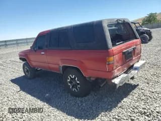 ✅ 1986 Toyota 4Runner • VIN: JT4RN62D4G0085284 • Лот: 67146304. Опубликован ранее на Copart с пробегом 263 337 миль. Бесплатный доступ к архиву аукционных продаж из США и подробный отчёт об истории автомобиля на DreamBid. Изображение 2.