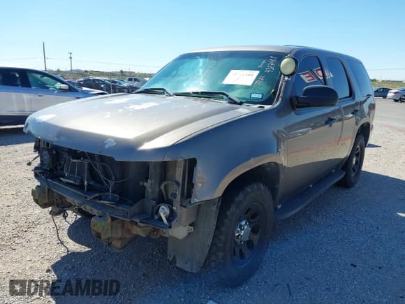 ✅ 2012 Chevrolet Tahoe Commercial • VIN: 1GNLC2E07CR155080 • Lot: 43271101. Wystawiony na IAAI z przebiegiem 153 517 mil. Bezpłatny archiwum sprzedaży aukcyjnych z USA i szczegółowy raport historii pojazdu na DreamBid. Zdjęcie 16.