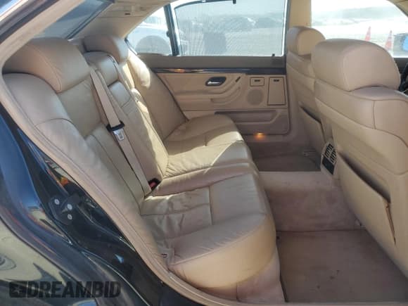✅ 1997 BMW 7 Series 740iL • VIN: WBAGJ832XVDM00233 • Lot: 87192565. Listed on Copart with 281,000 mi. Free auction sales archive from the USA and detailed vehicle history report at DreamBid. Image 10.