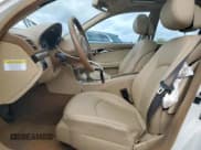 ✅ 2007 Mercedes-Benz E 350 • VIN: WDBUF87XX7B135825 • Lot: 82599305. Wystawiony na Copart z przebiegiem 164 888 mil. Bezpłatny archiwum sprzedaży aukcyjnych z USA i szczegółowy raport historii pojazdu na DreamBid. Zdjęcie 7.