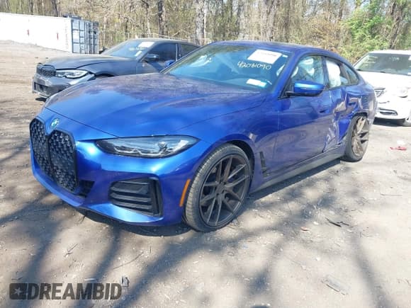 ✅ 2022 BMW 4 Series 430i • VIN: WBA63AV08NFM01605 • Lot: 42081090. Listed on IAAI with 37,606 mi. Free auction sales archive from the USA and detailed vehicle history report at DreamBid. Image 18.