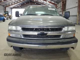 ✅ 2002 Chevrolet Suburban LS • VIN: 3GNEC16ZX2G265362 • Лот: 53103225. Опубликован ранее на Copart с пробегом 256 290 миль. Бесплатный доступ к архиву аукционных продаж из США и подробный отчёт об истории автомобиля на DreamBid. Изображение 5.