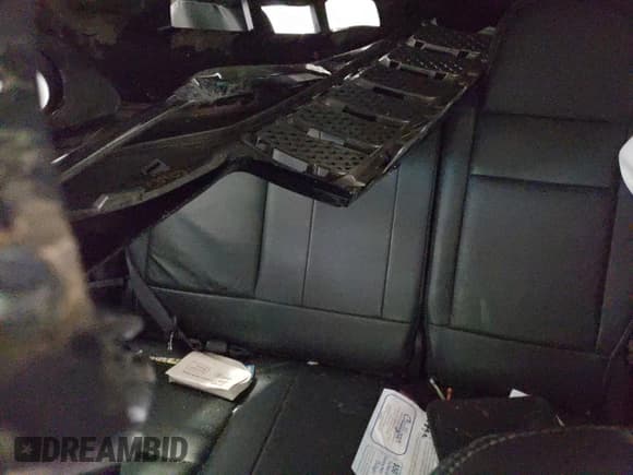 ✅ 2017 Jeep Compass High Altitude • VIN: 1C4NJDEB8HD109816 • Lot: 86843765. Wystawiony na Copart z przebiegiem 99 328 mil. Bezpłatny archiwum sprzedaży aukcyjnych z USA i szczegółowy raport historii pojazdu na DreamBid. Zdjęcie 10.