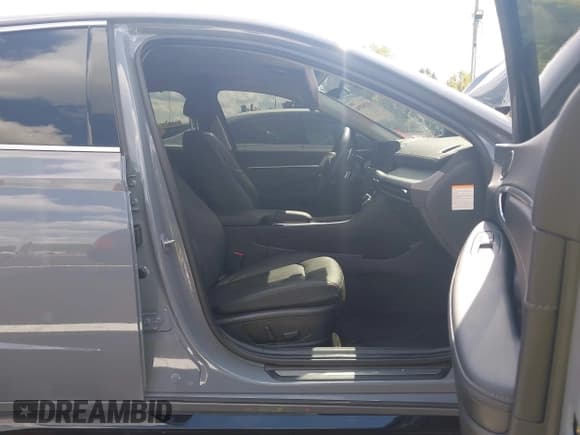 ✅ 2025 Hyundai Sonata Limited • VIN: KMHL54JJ4SA127145 • Лот: 43284994. Опубликован ранее на IAAI с пробегом 3 785 миль. Бесплатный доступ к архиву аукционных продаж из США и подробный отчёт об истории автомобиля на DreamBid. Изображение 5.