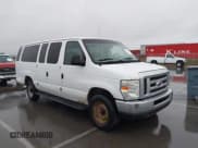 ✅ 2008 Ford Econoline Passenger XL • VIN: 1FBSS31L78DB31593 • Lot: 43542944. Wystawiony na IAAI z przebiegiem 261 325 mil. Bezpłatny archiwum sprzedaży aukcyjnych z USA i szczegółowy raport historii pojazdu na DreamBid. Zdjęcie 1.