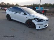 ✅ 2023 Tesla Model X Plaid • VIN: 7SAXCBE66PF408435 • Lot: 43657505. Wystawiony na IAAI z przebiegiem Nie podano. Bezpłatny archiwum sprzedaży aukcyjnych z USA i szczegółowy raport historii pojazdu na DreamBid. Zdjęcie 1.