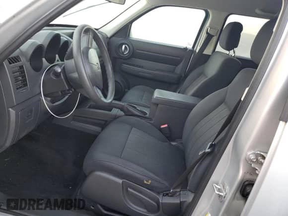 2011 Dodge Nitro Heat с VIN 1D4PT4GK7BW605222, выставлен на аукционе Copart как лот 74333324 с пробегом 86 085 миль миль и Списание • Salvage title. История ставок и продаж доступна на DreamBid. Изображение 7.