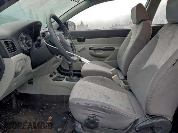 ✅ 2010 Hyundai Accent GS • VIN: KMHCM3AC1AU173916 • Lot: 95111245. Listed on Copart with 81,705 mi. Free auction sales archive from the USA and detailed vehicle history report at DreamBid. Image 7.