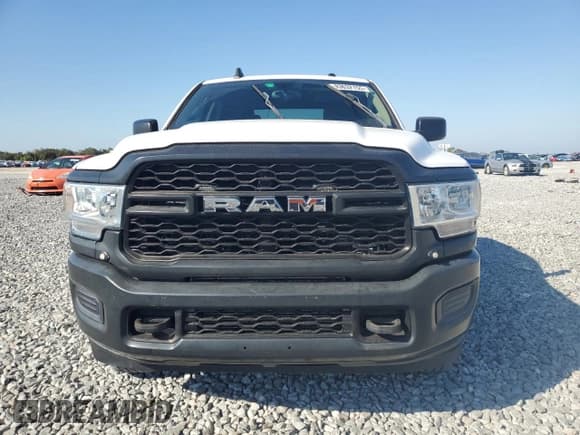 ✅ 2020 Ram 2500 Tradesman • VIN: 3C6UR5CL3LG100580 • Lot: 93632155. Listed on Copart with 2,862 mi. Free auction sales archive from the USA and detailed vehicle history report at DreamBid. Image 5.