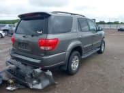 ✅ 2007 Toyota Sequoia SR5 • VIN: 5TDZT34A27S289263 • Lot: 42378528. Listed on IAAI with 311,653 mi. Free auction sales archive from the USA and detailed vehicle history report at DreamBid. Image 4.