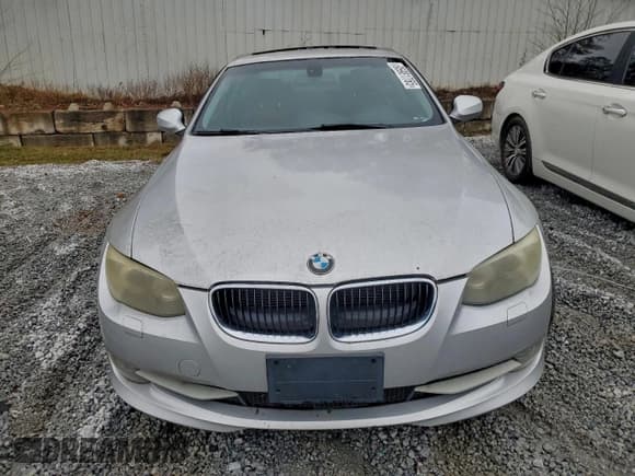 ✅ 2011 BMW 3 Series 335i xDrive • VIN: WBAKF9C54BE618900 • Лот: 95981765. Опубликован ранее на Copart с пробегом 145 856 миль. Бесплатный доступ к архиву аукционных продаж из США и подробный отчёт об истории автомобиля на DreamBid. Изображение 5.