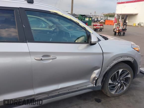 ✅ 2021 Hyundai Tucson Ultimate • VIN: KM8J3CAL8MU314611 • Lot: 43154435. Listed on IAAI with 64,531 mi. Free auction sales archive from the USA and detailed vehicle history report at DreamBid. Image 18.