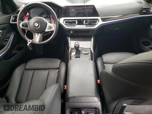 ✅ 2020 BMW 3 Series 330i xDrive • VIN: WBA5R7C0XLFH50488 • Lot: 84413635. Wystawiony na Copart z przebiegiem 92 816 mil. Bezpłatny archiwum sprzedaży aukcyjnych z USA i szczegółowy raport historii pojazdu na DreamBid. Zdjęcie 8.