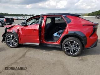 ✅ 2023 Subaru Solterra Premium • VIN: JTMABABA9PA001288 • Lot: 71237833. Wystawiony na Copart z przebiegiem Nie podano. Bezpłatny archiwum sprzedaży aukcyjnych z USA i szczegółowy raport historii pojazdu na DreamBid. Zdjęcie 2.