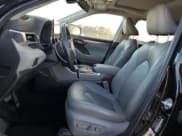 ✅ 2023 Toyota Highlander Hybrid Limited • VIN: 5TDXBRCH4PS111527 • Lot: 90522325. Wystawiony na Copart z przebiegiem 56 251 mil. Bezpłatny archiwum sprzedaży aukcyjnych z USA i szczegółowy raport historii pojazdu na DreamBid. Zdjęcie 7.