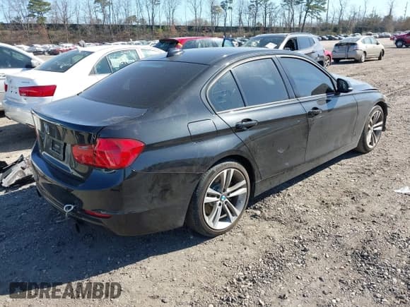 ✅ 2012 BMW 3 Series 335i • VIN: WBA3A9G51CNN67676 • Лот: 42018634. Опубликован ранее на IAAI с пробегом 62 330 миль. Бесплатный доступ к архиву аукционных продаж из США и подробный отчёт об истории автомобиля на DreamBid. Изображение 4.