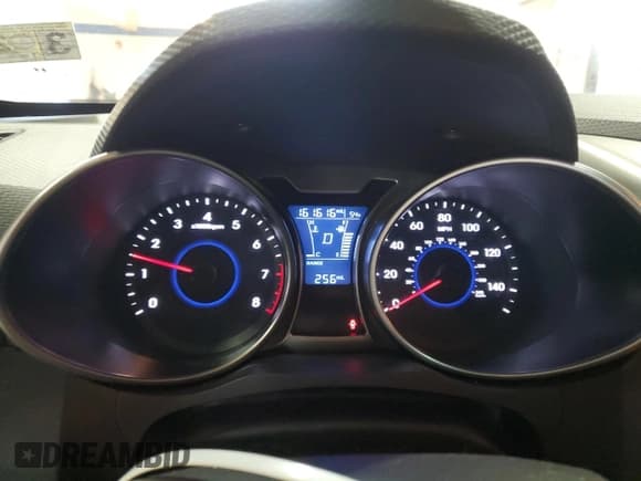 ✅ 2017 Hyundai Veloster Value Edition • VIN: KMHTC6AD0HU324025 • Lot: 84143804. Wystawiony na Copart z przebiegiem 161 616 mil. Bezpłatny archiwum sprzedaży aukcyjnych z USA i szczegółowy raport historii pojazdu na DreamBid. Zdjęcie 9.