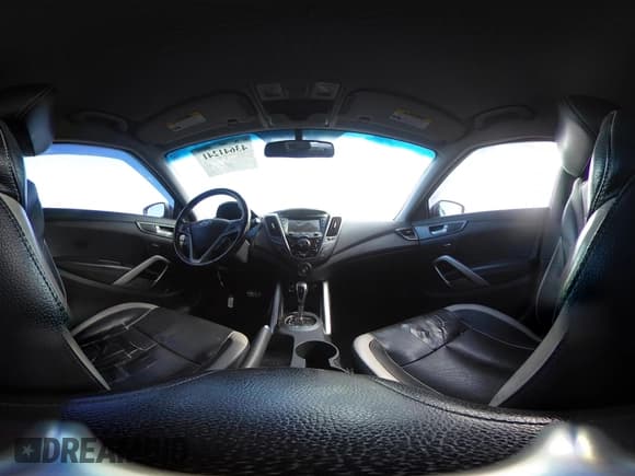 ✅ 2014 Hyundai Veloster Turbo • VIN: KMHTC6AE3EU183231 • Lot: 43641241. Listed on IAAI with 154,712 mi. Free auction sales archive from the USA and detailed vehicle history report at DreamBid. Image 18.