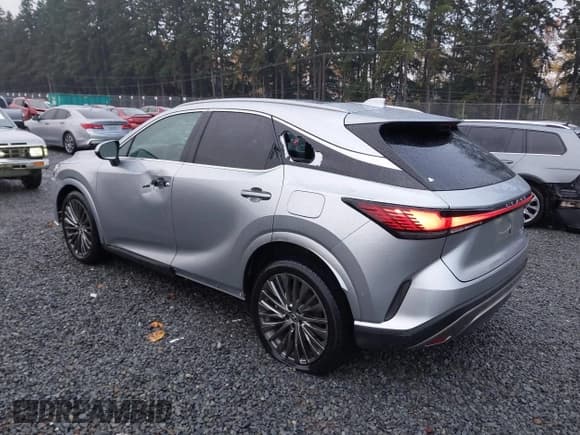 ✅ 2024 Lexus RX 350 Premium Plus • VIN: 2T2BAMCA9RC073206 • Lot: 43679898. Wystawiony na IAAI z przebiegiem 7 450 mil. Bezpłatny archiwum sprzedaży aukcyjnych z USA i szczegółowy raport historii pojazdu na DreamBid. Zdjęcie 3.
