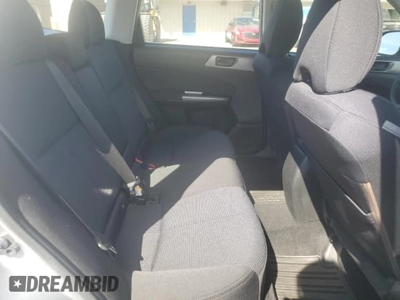 ✅ 2012 Subaru Forester X • VIN: JF2SHABC3CH427209 • Лот: 70499355. Опубликован ранее на Copart с пробегом 183 364 миль. Бесплатный доступ к архиву аукционных продаж из США и подробный отчёт об истории автомобиля на DreamBid. Изображение 10.