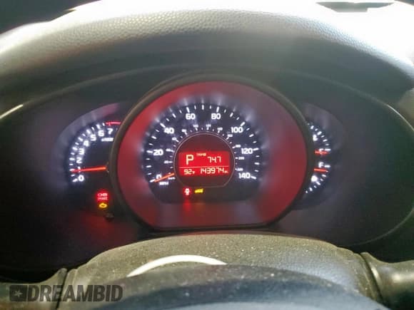 ✅ 2016 Kia Soul • VIN: KNDJN2A20G7394666 • Lot: 57480435. Wystawiony na Copart z przebiegiem 143 974 mil. Bezpłatny archiwum sprzedaży aukcyjnych z USA i szczegółowy raport historii pojazdu na DreamBid. Zdjęcie 9.