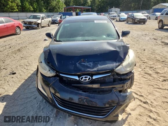 ✅ 2016 Hyundai Elantra SE • VIN: 5NPDH4AE4GH771294 • Lot: 84947425. Listed on Copart with 130,997 mi. Free auction sales archive from the USA and detailed vehicle history report at DreamBid. Image 5.