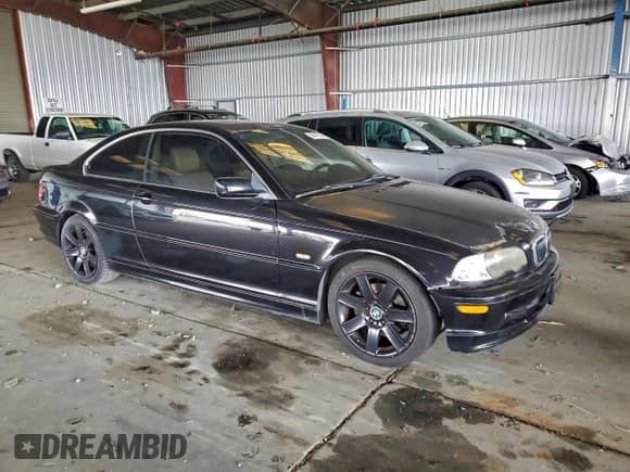 ✅ 2002 BMW 3 Series 325Ci • VIN: WBABN33462PG55218 • Lot: 96413745. Listed on Copart with 148,347 mi. Free auction sales archive from the USA and detailed vehicle history report at DreamBid. Image 4.