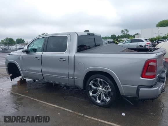 2023 Ram 1500 Limited с VIN 1C6SRFHT1PN531759, выставлен на аукционе IAAI как лот 42323882 с пробегом 47 809 миль миль и . История ставок и продаж доступна на DreamBid. Изображение 15.