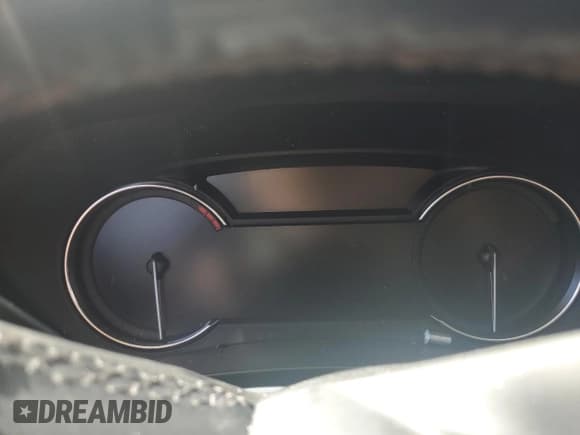 ✅ 2019 Cadillac XT4 FWD Luxury • VIN: 1GYAZAR44KF119220 • Лот: 65402345. Опубликован ранее на Copart с пробегом Не указан. Бесплатный доступ к архиву аукционных продаж из США и подробный отчёт об истории автомобиля на DreamBid. Изображение 9.