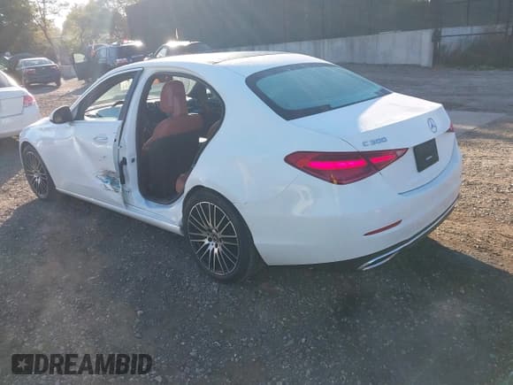 ✅ 2023 Mercedes-Benz C 300 • VIN: W1KAF4HB2PR075939 • Лот: 43353159. Опубликован ранее на IAAI с пробегом 28 356 миль. Бесплатный доступ к архиву аукционных продаж из США и подробный отчёт об истории автомобиля на DreamBid. Изображение 3.