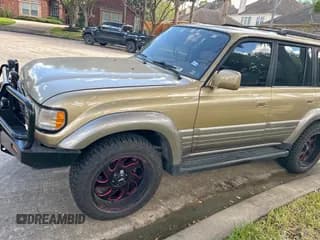 ✅ 1997 Lexus LX 450 • VIN: JT6HJ88J8V0180578 • Лот: 84026565. Опубликован ранее на Copart с пробегом 208 499 миль. Бесплатный доступ к архиву аукционных продаж из США и подробный отчёт об истории автомобиля на DreamBid. Изображение 2.