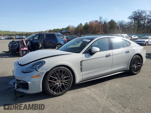 ✅ 2023 Porsche Panamera • VIN: WP0AJ2A79PL101328 • Lot: 55093015. Wystawiony na Copart z przebiegiem 26 927 mil. Bezpłatny archiwum sprzedaży aukcyjnych z USA i szczegółowy raport historii pojazdu na DreamBid. Zdjęcie 1.