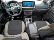 ✅ 2025 Ford Bronco Sport Big Bend • VIN: 3FMCR9BN2SRE75504 • Lot: 94492965. Wystawiony na Copart z przebiegiem 11 770 mil. Bezpłatny archiwum sprzedaży aukcyjnych z USA i szczegółowy raport historii pojazdu na DreamBid. Zdjęcie 8.