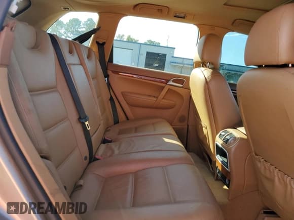 ✅ 2008 Porsche Cayenne • VIN: WP1AA29P78LA28206 • Lot: 83856905. Wystawiony na Copart z przebiegiem Nie podano. Bezpłatny archiwum sprzedaży aukcyjnych z USA i szczegółowy raport historii pojazdu na DreamBid. Zdjęcie 11.